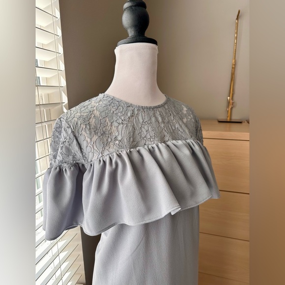 H&M Gray Lace Ruffle Dress-0004 - Picture 2 of 4